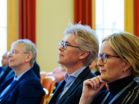 Jón Atli Benediktsson rektor HÍ, Magnús Gottfreðsson, smitsjúkdómalæknir og prófessor, og Unnur Anna Valdimarsdóttir forseti Heilbrigðisvísindasviðs